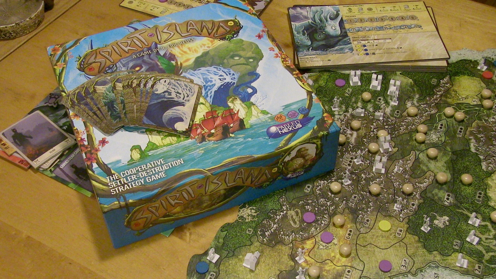 Spirit Island box